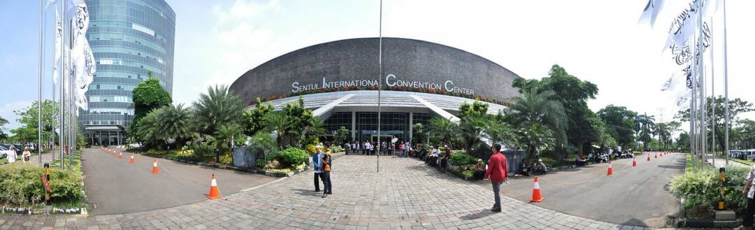 Sentul International Convention Center SICC - <a href="https://commons.wikimedia.org/w/index.php?curid=33038673" target="_blank" rel="nofollow noopener">Oleh Gupt24</a>